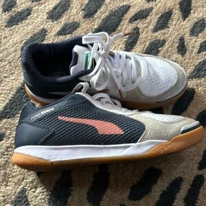 Big kid-PUMA sneakers